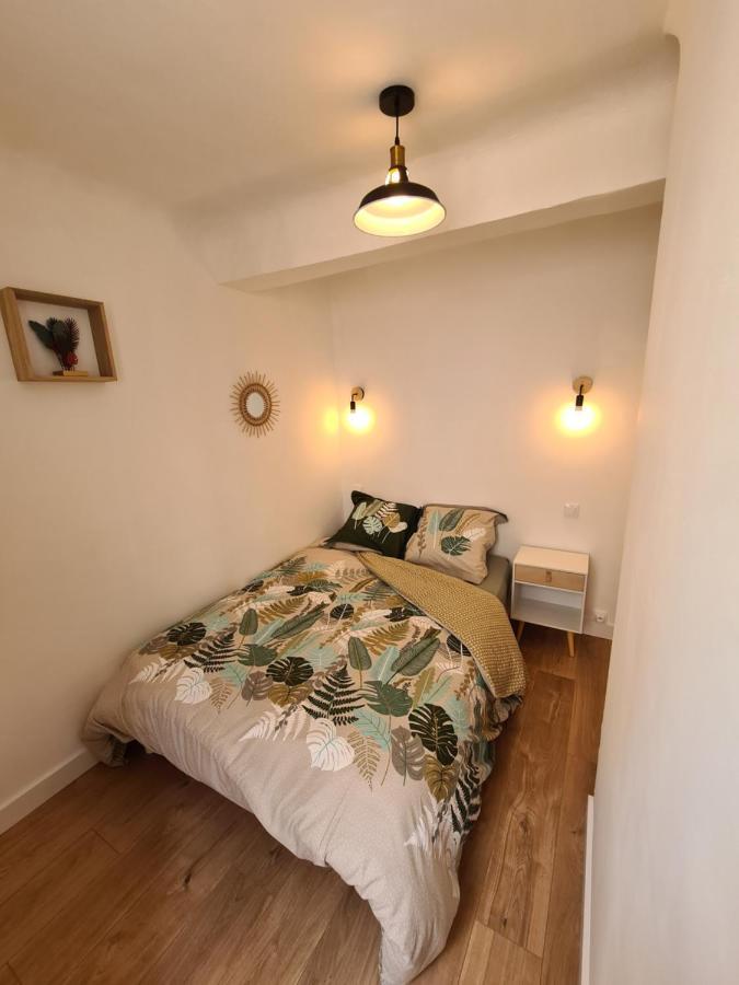 Appartement A la Gare ! T2 Hyères Extérieur photo