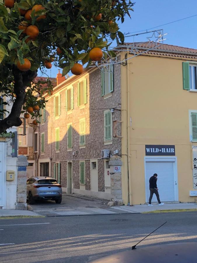 Appartement A la Gare ! T2 Hyères Extérieur photo